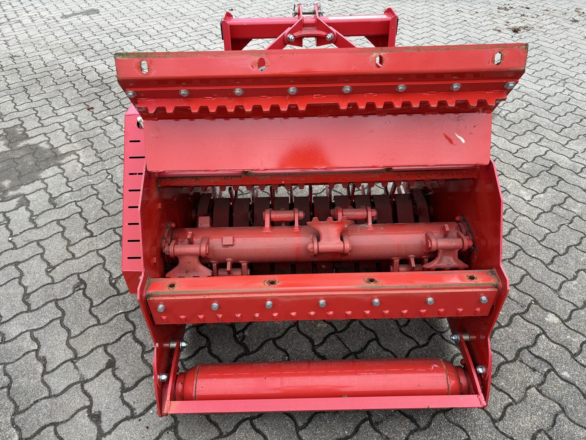 Sauerburger-Gerät-Lima-Grip4-Grip4-70-140-Holz-Zerkleinerer-Weinbau-Obstbau